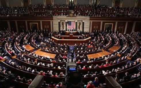 Hạ viện Mỹ thông qua dự luật cải cách thuế lớn nhất trong 30 năm qua